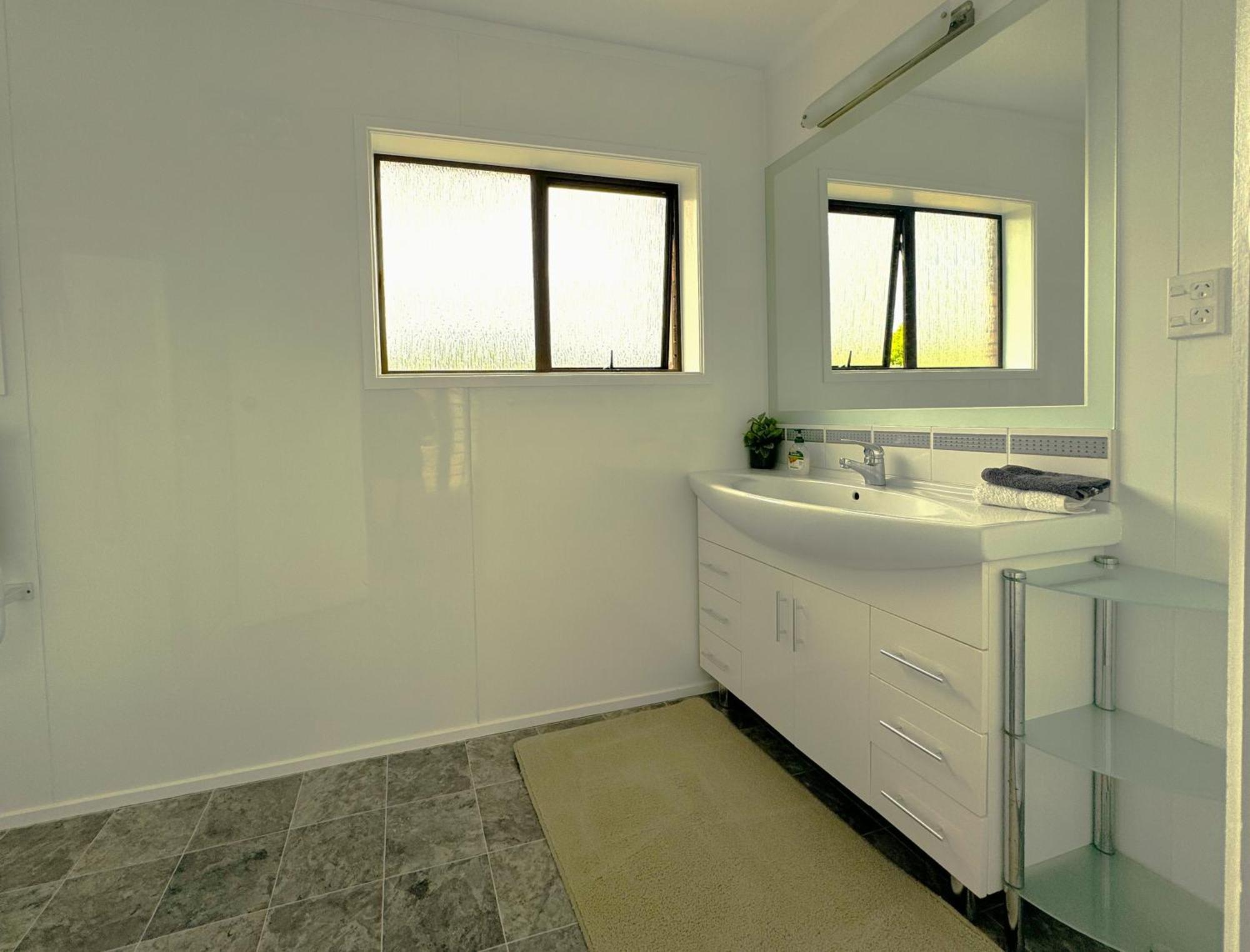 Spacious Retreat With Mountain View روتوروا المظهر الخارجي الصورة