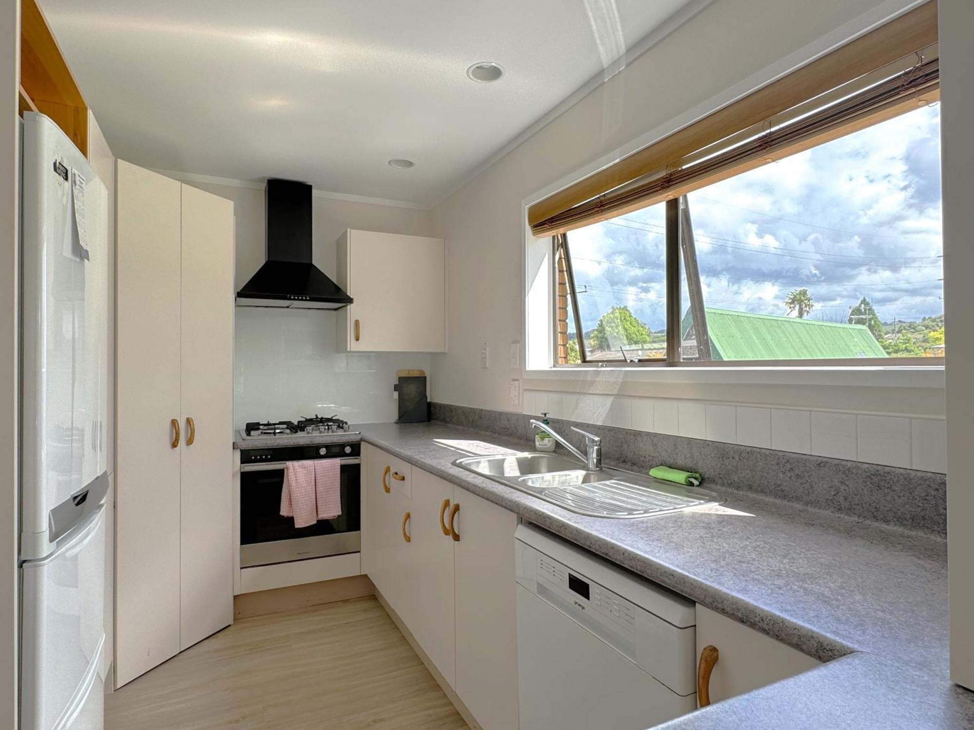 Spacious Retreat With Mountain View روتوروا المظهر الخارجي الصورة